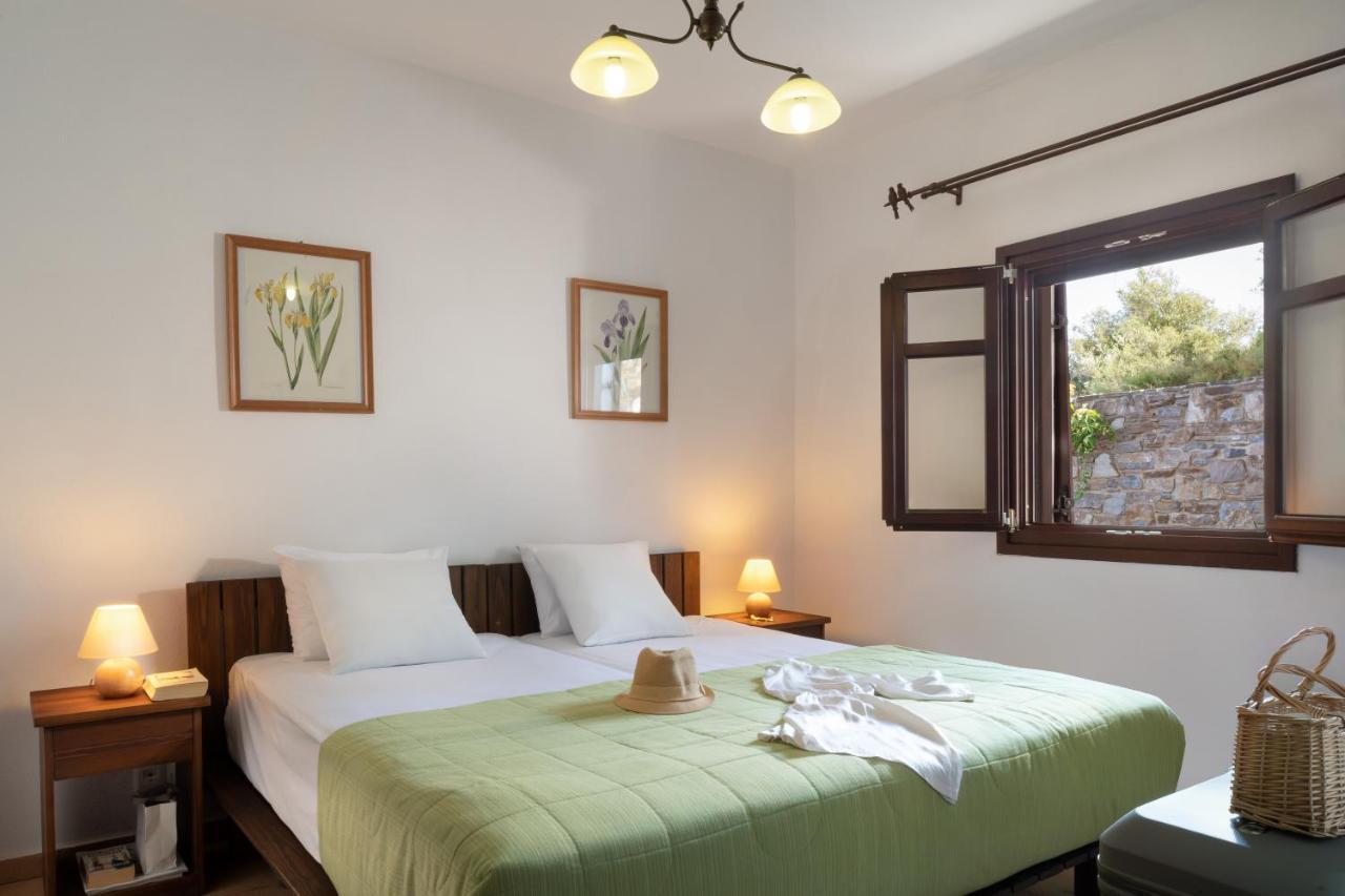 Esperos Suites & Villas Lafkos Exterior photo